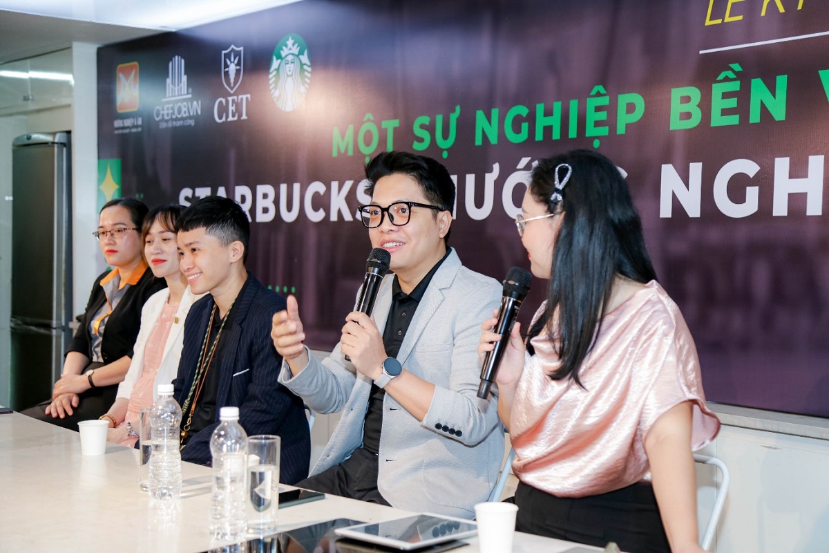 đại diện starbucks vietnam